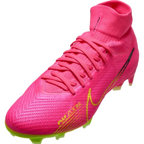 pink mercurial shoes nike.